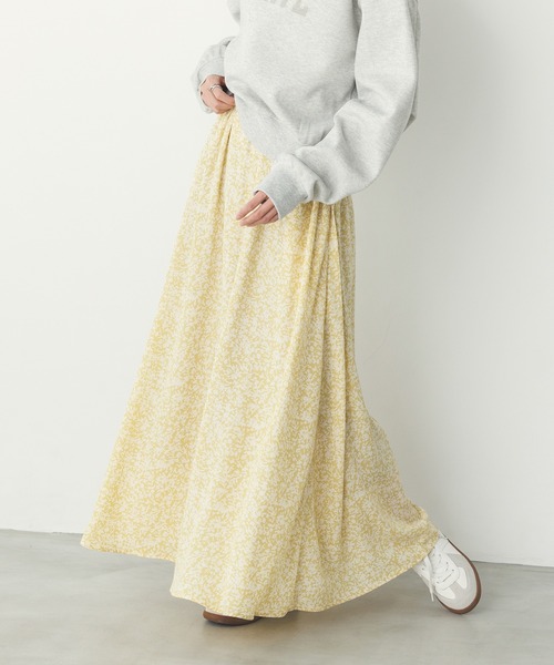 hunch(ハンチ)の「ジョーゼット総柄プリント フレアスカート(スカート・レディース・イエロー系その他/パープル系その他/ブラック系その他・FREE)」の3枚目の写真