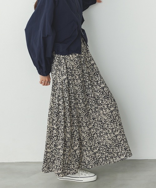 hunch(ハンチ)の「ジョーゼット総柄プリント フレアスカート(スカート・レディース・イエロー系その他/パープル系その他/ブラック系その他・FREE)」の10枚目の写真