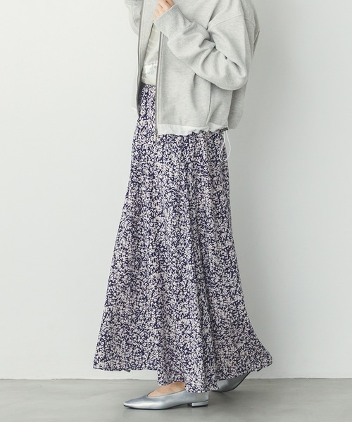 hunch(ハンチ)の「ジョーゼット総柄プリント フレアスカート(スカート・レディース・イエロー系その他/パープル系その他/ブラック系その他・FREE)」の22枚目の写真