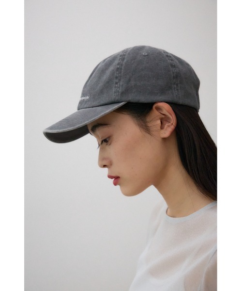 AZUL by moussy（アズールバイマウジー）の「ウォッシュ加工キャップ（キャップ・レディース・ブラウン/グレー・FREE）」の3枚目の写真