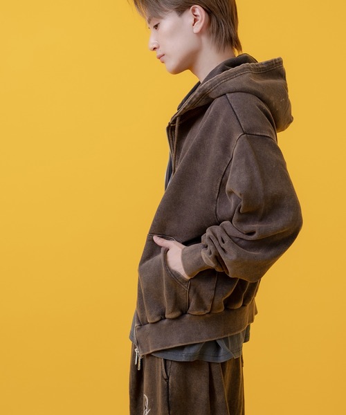 improves（インプローブス）の「グランジ加工 裏毛スウェット ジップパーカー（パーカー・メンズ・ピンク/ブラウン/ブラック/ホワイト・LARGE/MEDIUM）」の17枚目の写真