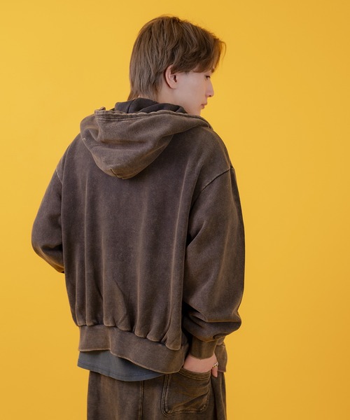 improves（インプローブス）の「グランジ加工 裏毛スウェット ジップパーカー（パーカー・メンズ・ピンク/ブラウン/ブラック/ホワイト・LARGE/MEDIUM）」の18枚目の写真