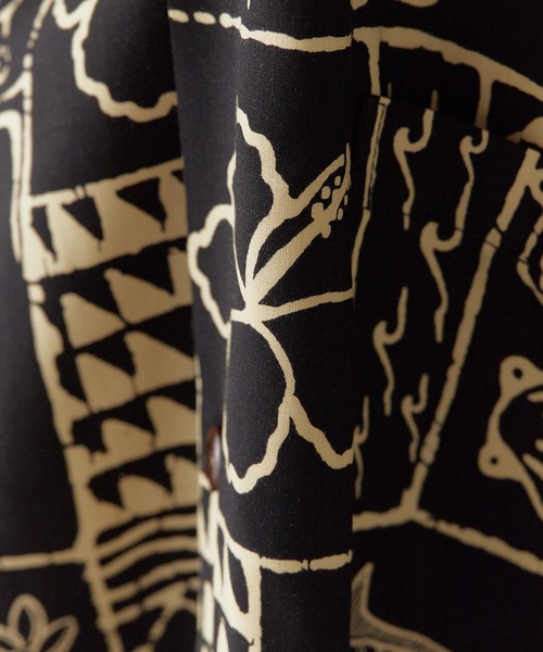 TWO PALMS（トゥーパームス）の「TWO PALMS/トゥーパームス S/S Hawaiian Shirt / Rayon MARLIN シャツ 開襟シャツ オープンカラー（シャツ/ブラウス・メンズ・ブラック・XL/L/M）」の10枚目の写真