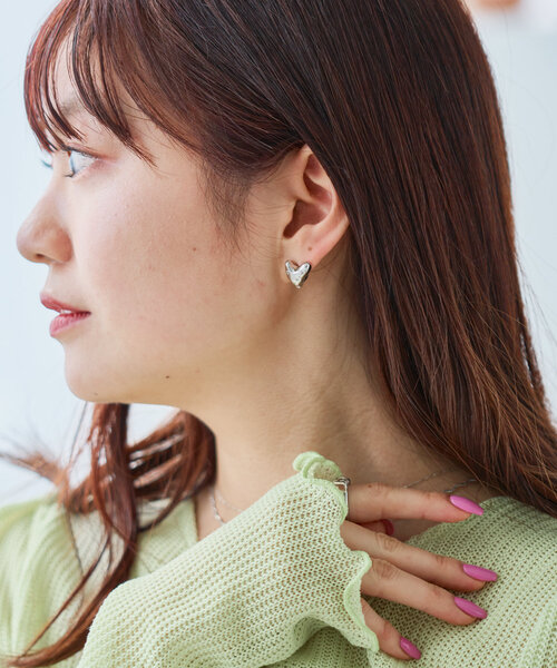 Kastane（カスタネ）の「【fiw.】ハートストーンイヤリング（イヤリング・レディース・ゴールド/シルバー・FREE）」の7枚目の写真