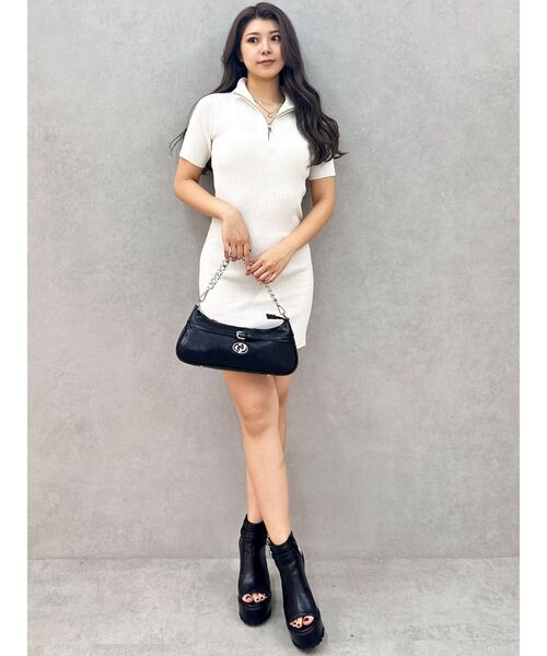 GYDA（ジェイダ）の「ブリーチハーフZIPリブニットワンピース（ワンピース・レディース・ブラック/ネイビー/オフホワイト・FREE）」の19枚目の写真