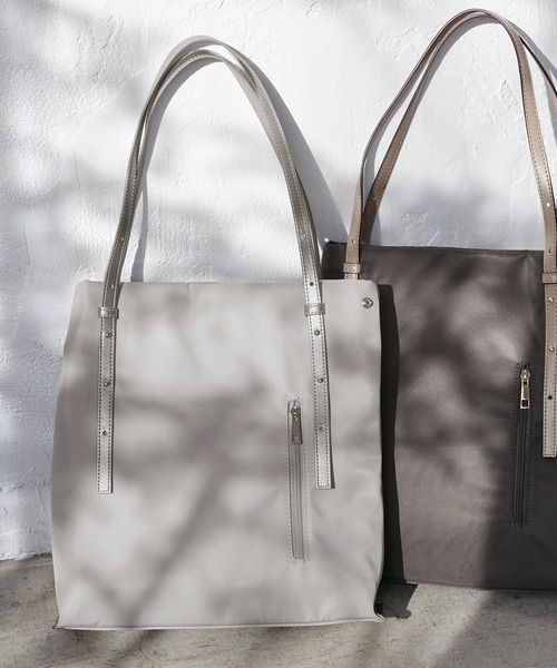 ROPE' PICNIC(ロペピクニック)の「【A4対応・軽量】ショルダーリバーシブルトートバッグバッグ/通勤対応(トートバッグ・レディース・ベージュ系その他/ライトグレー/チャコールグレー・FREE)」の9枚目の写真