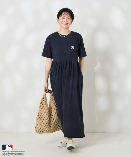 FREAK'S STORE(フリークスストア)の「MLB 切替 Tシャツワンピース(ワンピース・レディース・サックスブルー/チャコール/ネイビー・フリ-)」の11枚目の写真