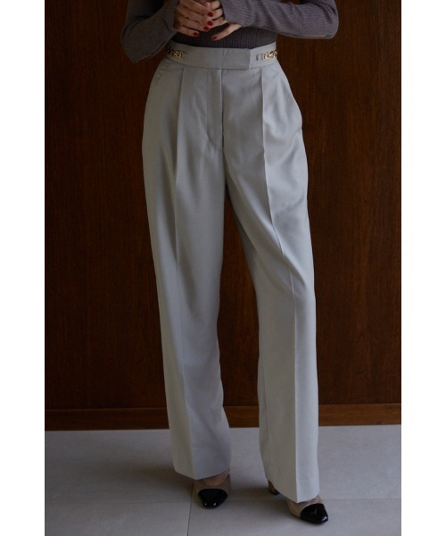 Estella.K(エステラケー)の「Ciara Semi-wide Pants ビットチェーン付きパンツ(スラックス・レディース・キャメル/ライトベージュ/ブラック/グレー・SMALL/MEDIUM)」の22枚目の写真