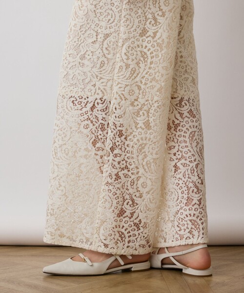 GRACE CONTINENTAL(グレースコンチネンタル)の「コードレースジャンプスーツ(サロペット/オーバーオール・レディース・ベージュ/キナリ・36/38)」の11枚目の写真