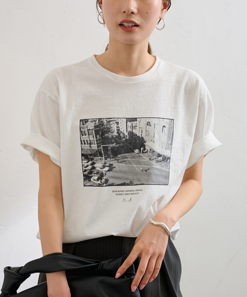 FRAMeWORK(フレームワーク)の「MikeOMeally PHOTO Tシャツ(Tシャツ/カットソー・レディース・ホワイト/ホワイト系その他・FREE)」の13枚目の写真