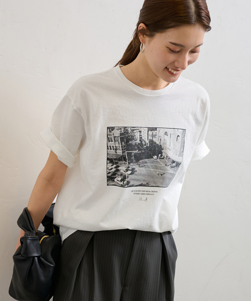 FRAMeWORK(フレームワーク)の「MikeOMeally PHOTO Tシャツ(Tシャツ/カットソー・レディース・ホワイト/ホワイト系その他・FREE)」の10枚目の写真