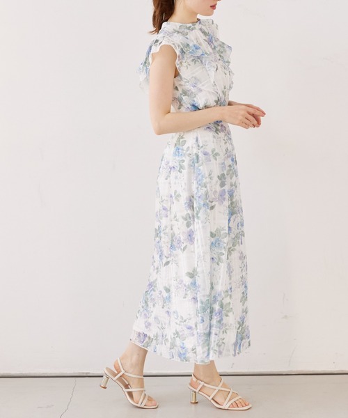 tocco closet（トッコ　クローゼット）の「ガーデンローズプリントシアーチェックフレアスカート（スカート・レディース・ブルー/ピンク・M）」の15枚目の写真