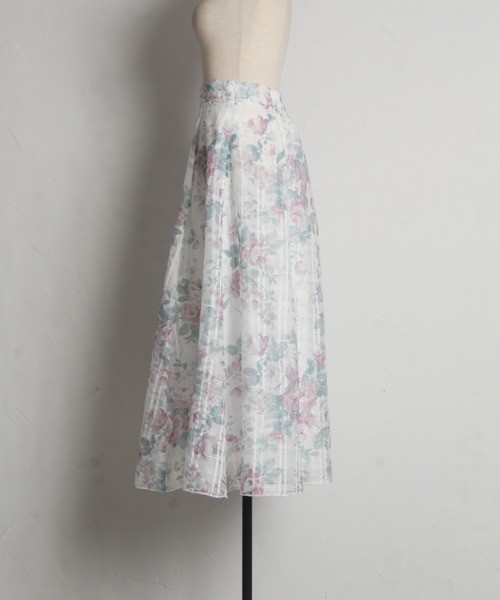 tocco closet（トッコ　クローゼット）の「ガーデンローズプリントシアーチェックフレアスカート（スカート・レディース・ブルー/ピンク・M）」の6枚目の写真