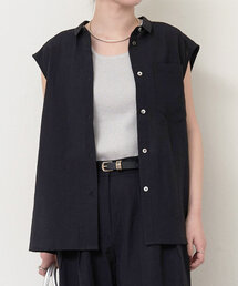 スリットノースリーブシャツ