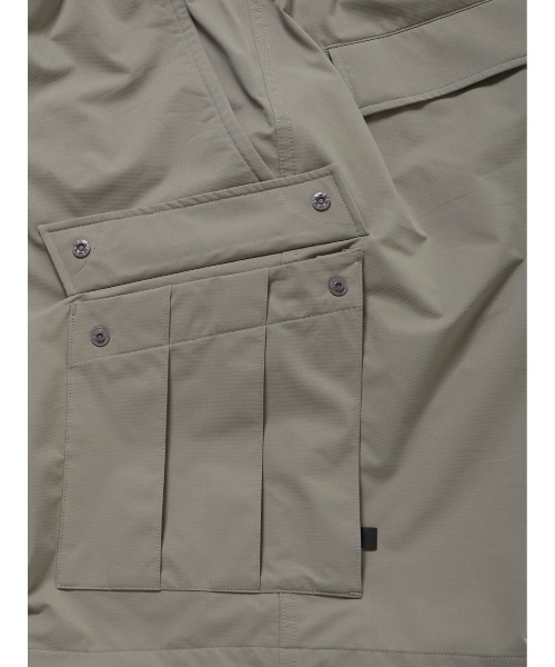 DAIWA PIER39(ダイワピア39)の「DAIWA PIER39 TECH 6POCKET SHORTS BP-60025(その他パンツ・メンズ・チャコールグレー/ブラック/カーキ・LARGE/X-LARGE/SMALL/MEDIUM)」の5枚目の写真