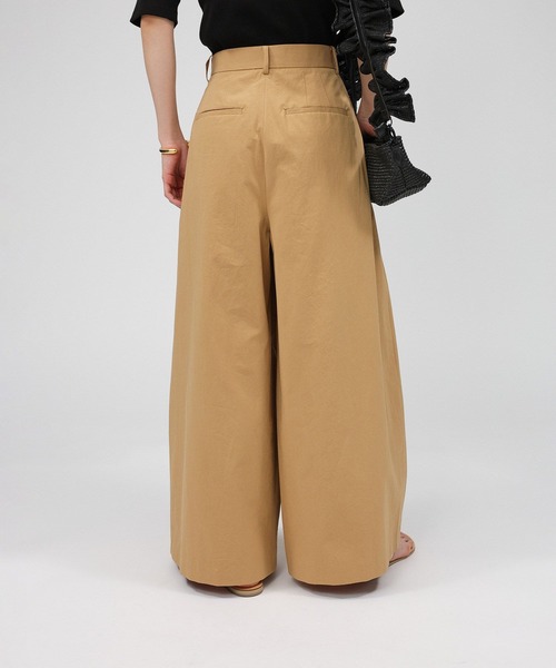 BABYLONE（バビロン）の「ダンプタックワイドパンツ（その他パンツ・レディース・ベージュ/ブラック・36inch/38inch）」の3枚目の写真
