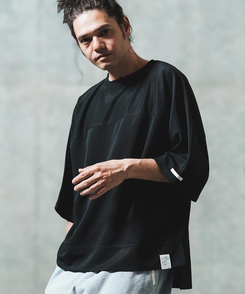 GLIMCLAP(グリムクラップ)の「mt9701- Thermal fabric T-shirt Tシャツ(Tシャツ/カットソー・メンズ・ブラック/ホワイト・S/M/L)」の1枚目の写真
