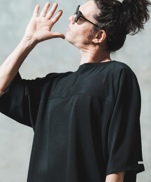 GLIMCLAP(グリムクラップ)の「mt9701- Thermal fabric T-shirt Tシャツ(Tシャツ/カットソー・メンズ・ブラック/ホワイト・S/M/L)」の4枚目の写真