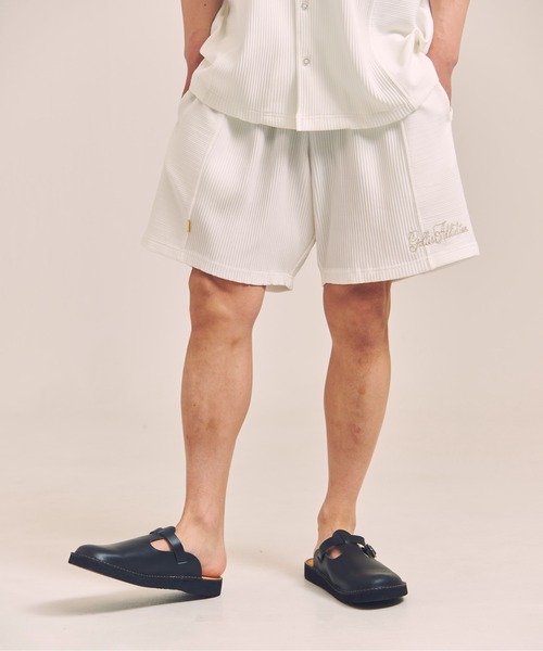 GALLIS ADDICTION(ガリスアディクション)の「GA 切替PLEATS-SHORTS(その他パンツ・メンズ・ホワイト/ブラック・M/L)」の4枚目の写真