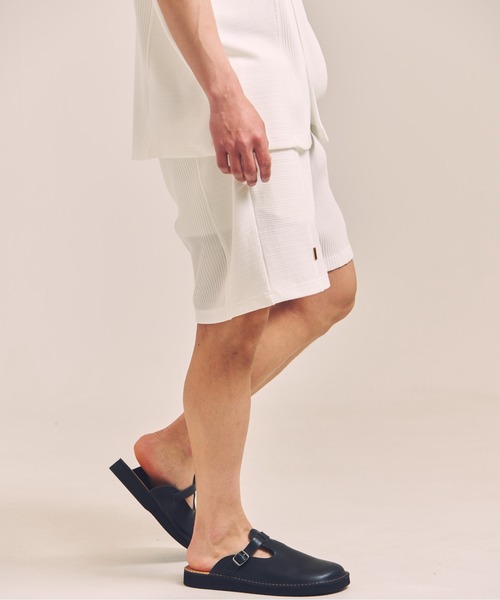 GALLIS ADDICTION(ガリスアディクション)の「GA 切替PLEATS-SHORTS(その他パンツ・メンズ・ホワイト/ブラック・M/L)」の7枚目の写真