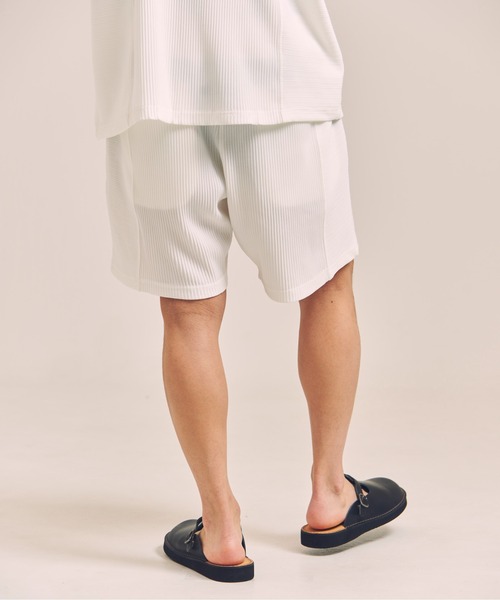 GALLIS ADDICTION(ガリスアディクション)の「GA 切替PLEATS-SHORTS(その他パンツ・メンズ・ホワイト/ブラック・M/L)」の12枚目の写真