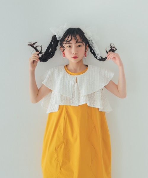 unica（ユニカ）の「カーデ付きウェーブラインワンピース（ワンピース・キッズ・マスタード/レッド/ブラック・M/L/XL/S）」の8枚目の写真