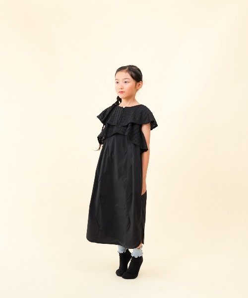 unica（ユニカ）の「カーデ付きウェーブラインワンピース（ワンピース・キッズ・マスタード/レッド/ブラック・M/L/XL/S）」の17枚目の写真
