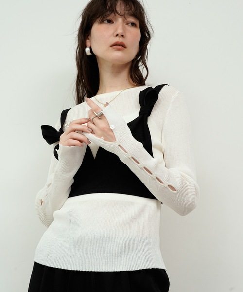 Lutim by u(ルチバイユー)の「Sheer Sleeve Hole Open Tops / シアースリーブホールオープントップス(ニット/セーター・レディース・ホワイト/ブラック/グレイッシュベージュ・FREE)」の1枚目の写真