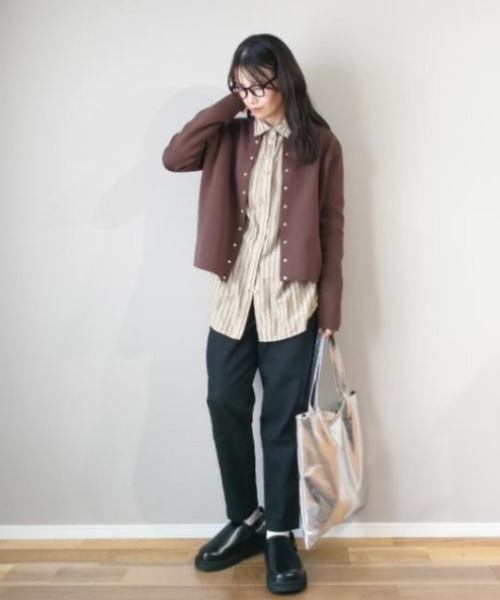 Belle Cie(ベルシー)の「ラインを拾わずすっきり見え テーパードチノパン 春コーデ(チノパンツ・レディース・アイボリー/ブラック/ベージュ/ホワイト・M/L/XL/S)」の5枚目の写真