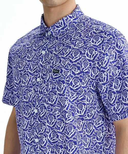 RVCA(ルーカ)の「RVCA メンズ 【JESSE BARBA】 BARBA ROSES SS 半袖シャツ 【2025年夏モデル】/ルーカJESSE BARBAコラボ総柄半袖シャツ(シャツ/ブラウス・メンズ・ラベンダー・SMALL/MEDIUM/LARGE/X-LARGE)」の3枚目の写真