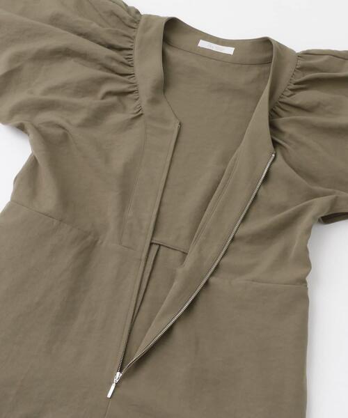 F by ROSSO(エフバイロッソ)の「F by ROSSO フレアスリーブオールインワン(サロペット/オーバーオール・レディース・チャコールグレー/カーキ・36/38)」の6枚目の写真