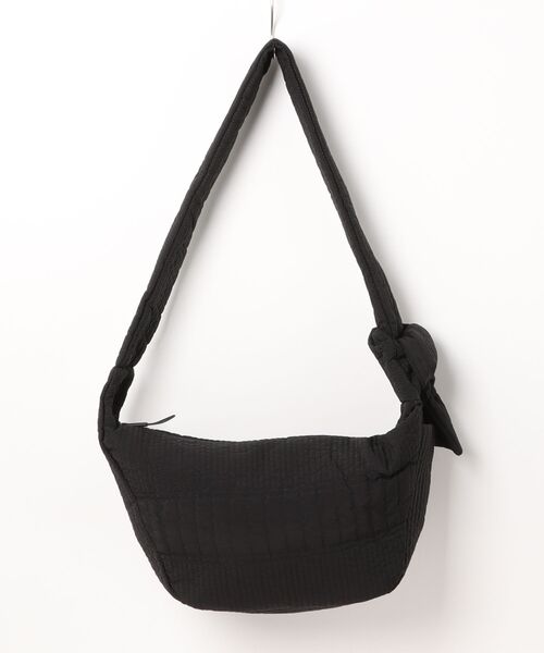 FIG&VIPER（フィグアンドバイパー）の「キルティングBIGショルダーバッグ（ショルダーバッグ・レディース・ブラック/ライトブルー・FREE）」の13枚目の写真