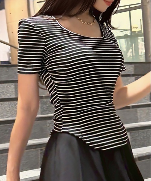 CHARME BY MICOLA(シャルムバイミコラ)の「カップ付ウエストシェイプバックレースTシャツ(Tシャツ/カットソー・レディース・ブラック/ピンク/ホワイト/ブラック系その他・FREE)」の4枚目の写真