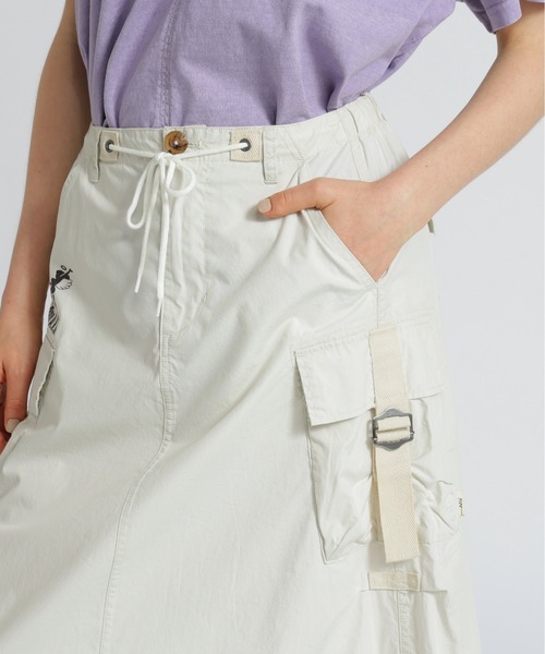 AVIREX（アヴィレックス）の「FLYING TIGERS PRINT SKIRT/フライングタイガープリントスカート（スカート・レディース・ブラック/アイボリー/ライム・F）」の17枚目の写真