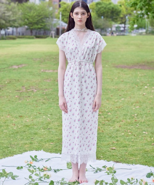 etre loin(エトルワン)の「Lace trimming flower dress(ワンピース・レディース・ブラック/ブルー/ピンク・M)」の6枚目の写真