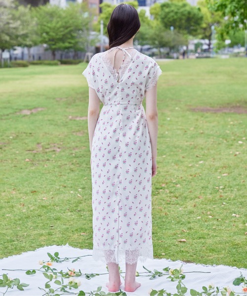etre loin(エトルワン)の「Lace trimming flower dress(ワンピース・レディース・ブラック/ブルー/ピンク・M)」の9枚目の写真
