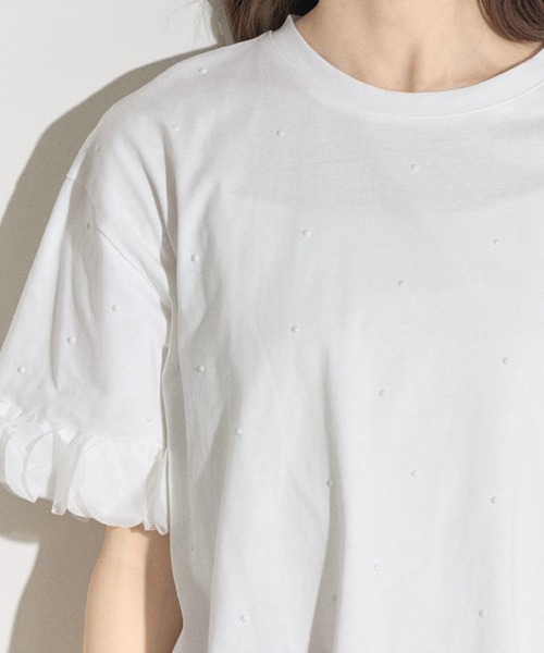 tocco closet(トッコ クローゼット)の「【ZOZO限定】同色パールフリルチュールトップス(Tシャツ/カットソー・レディース・ホワイト/ブラック・M)」の17枚目の写真