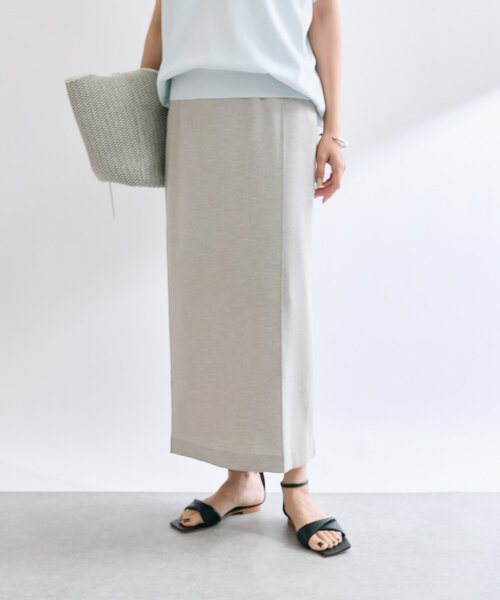 RIVE DROITE(リヴドロワ)の「【接触冷感/ウォッシャブル】ピンタックナロースカート(スカート・レディース・オフホワイト/ブラック/ベージュ・38/36)」の2枚目の写真