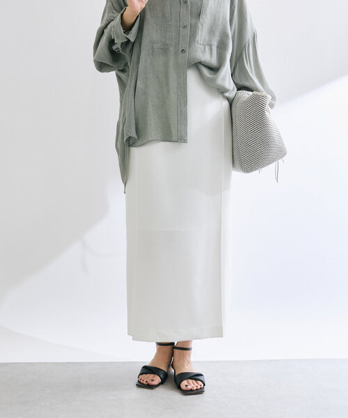 RIVE DROITE(リヴドロワ)の「【接触冷感/ウォッシャブル】ピンタックナロースカート(スカート・レディース・オフホワイト/ブラック/ベージュ・38/36)」の1枚目の写真