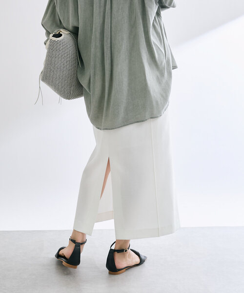 RIVE DROITE(リヴドロワ)の「【接触冷感/ウォッシャブル】ピンタックナロースカート(スカート・レディース・オフホワイト/ブラック/ベージュ・38/36)」の10枚目の写真