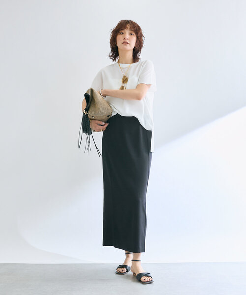 RIVE DROITE(リヴドロワ)の「【接触冷感/ウォッシャブル】ピンタックナロースカート(スカート・レディース・オフホワイト/ブラック/ベージュ・38/36)」の13枚目の写真