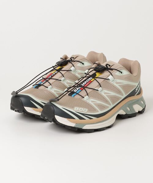 スニーカー Salomon Sneakers & Slip-On Beige 2024年に大人が選ぶべき「夏スニーカー」】 かぶらないY2Kな