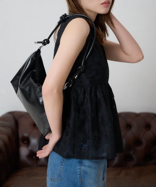 TRIANGLE PALETTE（トライアングルパレット）の「レースノースリーブブラウス/セットアップ対応（シャツ/ブラウス・レディース・ホワイト/ブラック・FREE）」の10枚目の写真