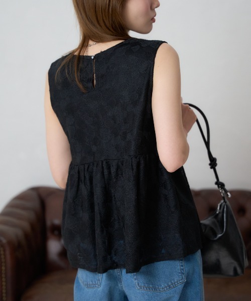 TRIANGLE PALETTE（トライアングルパレット）の「レースノースリーブブラウス/セットアップ対応（シャツ/ブラウス・レディース・ホワイト/ブラック・FREE）」の9枚目の写真