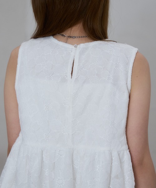 TRIANGLE PALETTE（トライアングルパレット）の「レースノースリーブブラウス/セットアップ対応（シャツ/ブラウス・レディース・ホワイト/ブラック・FREE）」の22枚目の写真