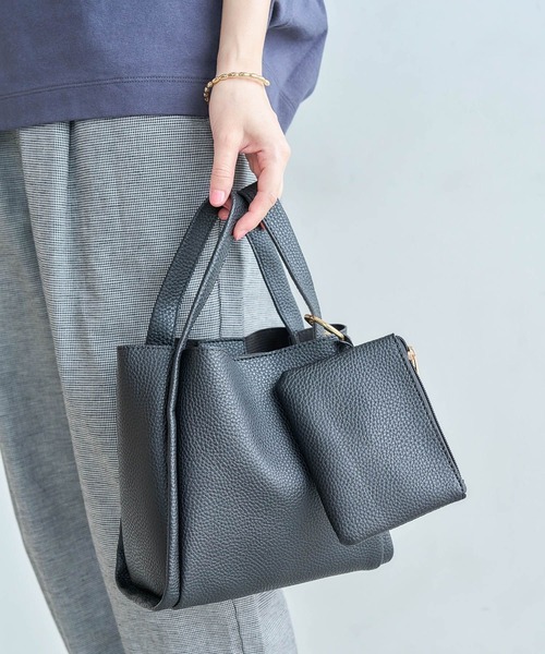 studio CLIP（スタディオクリップ）の「スクエアショルダー&トートバッグ（ショルダーバッグ・レディース・その他2/ブラウン/ブラック・FREE）」の2枚目の写真