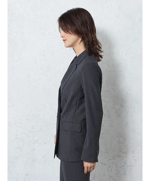 Perfect Suit FActory(パーフェクトスーツファクトリー)の「【洗える・速乾・ストレッチ・薄手】からみメッシュ ダブルジャケット・ワイドパンツセットアップ(スーツセット・レディース・ブラウン/チャコールグレー/ネイビー・L/M/S)」の11枚目の写真