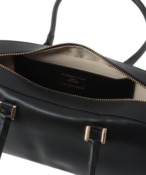 CHRISTIAN VILLA（クリスチャンヴィラ）の「CHRISTIAN VILLA / wide square shoulder bag(ワイドスクエアショルダーバッグ 6344)（ショルダーバッグ・レディース・ブラック・FREE）」の7枚目の写真