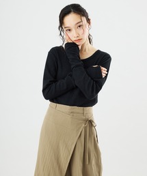 バックオープントップス