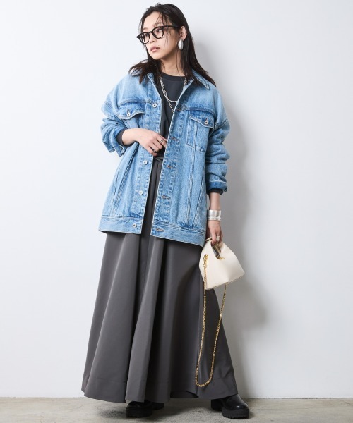 CHIC STYLE(シックスタイル)の「リブ使い異素材ドッキングロングワンピース<大きいサイズ有>シックスタイル(ワンピース・レディース・グレー/ブラック・5L/4L/3L/LL/L/M)」の4枚目の写真